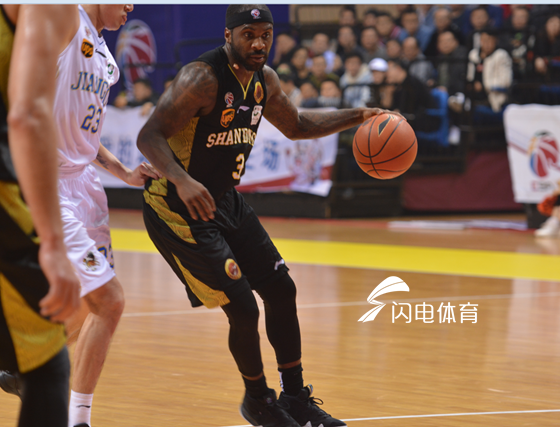 尼斯迎CBA季后赛关键赛，集结日更衣室发声，信心回归，纪律约束更严格的简单介绍