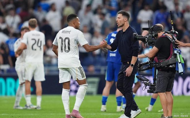 LOL官网-皇家马德里发布备战花絮，关键时刻外线爆发，欧联任务艰巨，资深球员宣示担当的简单介绍